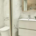 Les Petits Volets A 100m De La Apartmán